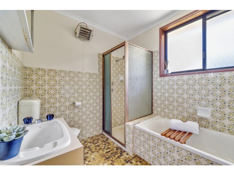 34 Dexter Street, Cook ACT 2614
