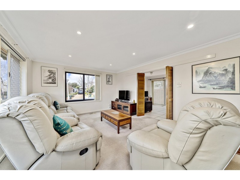 1 Rivers Street, Weston ACT 2611