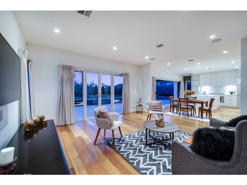 105 Nullarbor Avenue, Harrison ACT 2914