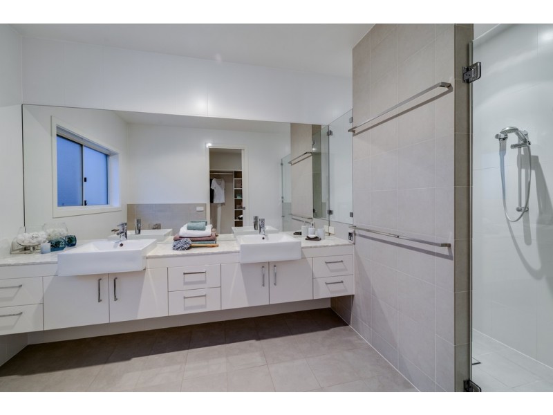 105 Nullarbor Avenue, Harrison ACT 2914