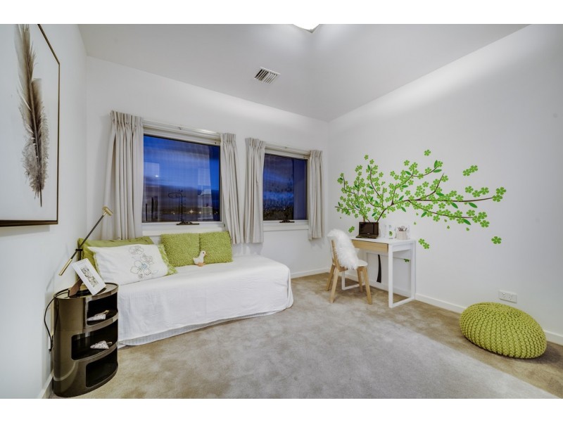 105 Nullarbor Avenue, Harrison ACT 2914