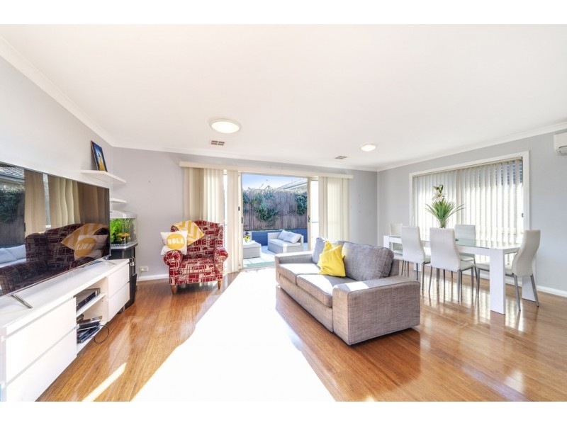 6 Marie Pitt Street, Franklin ACT 2913