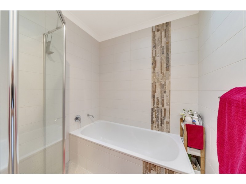 6 Marie Pitt Street, Franklin ACT 2913
