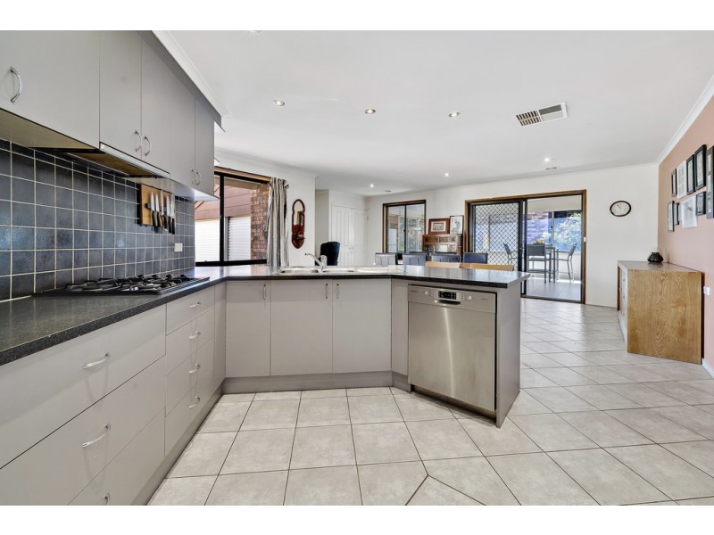93 William Webb Drive, Mckellar ACT 2617