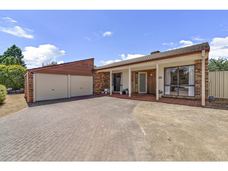 93 William Webb Drive, Mckellar ACT 2617
