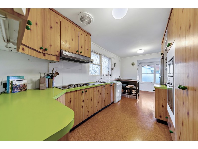 13 Hedley Street, Hackett ACT 2602