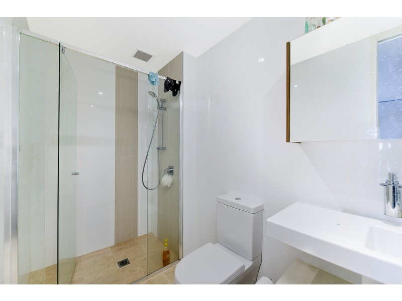 1016/240 Bunda Street, City ACT 2601