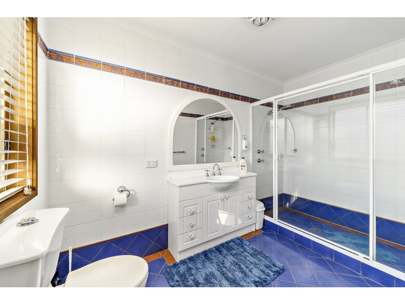 2 Kater Close, Macarthur ACT 2904