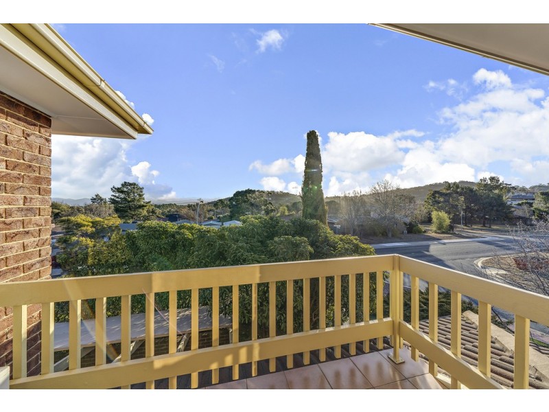 2 Kater Close, Macarthur ACT 2904