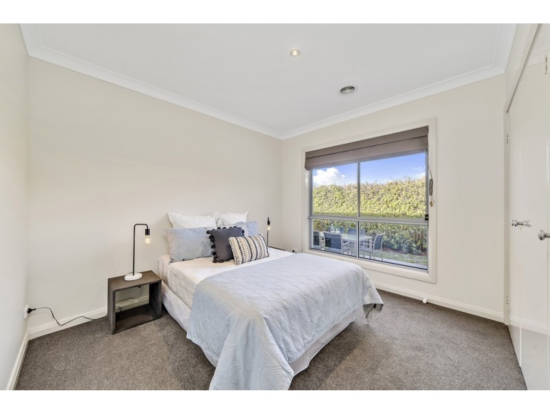 9 Erdos Street, Bruce ACT 2617
