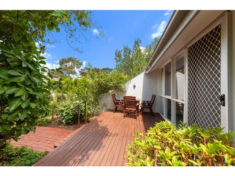 8 Cornish Place, Holder ACT 2611