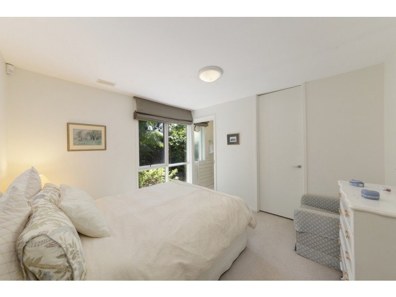 8 Cornish Place, Holder ACT 2611
