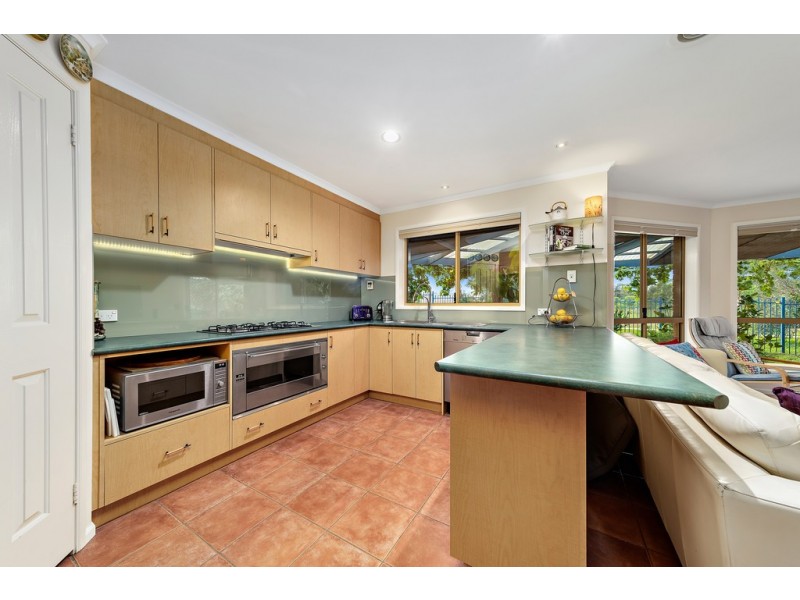 52 Hanrahan Crescent, Dunlop ACT 2615