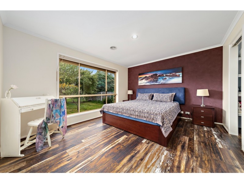 52 Hanrahan Crescent, Dunlop ACT 2615