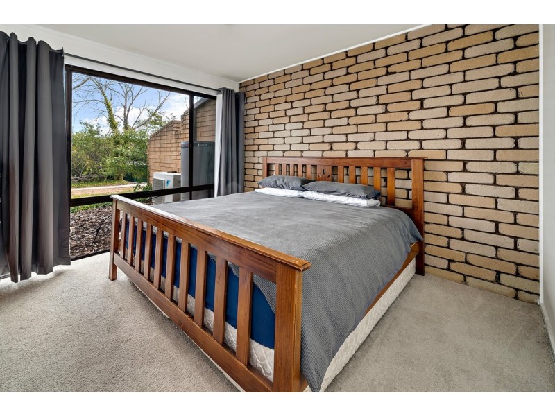 19 Goddard Crescent, Holt ACT 2615