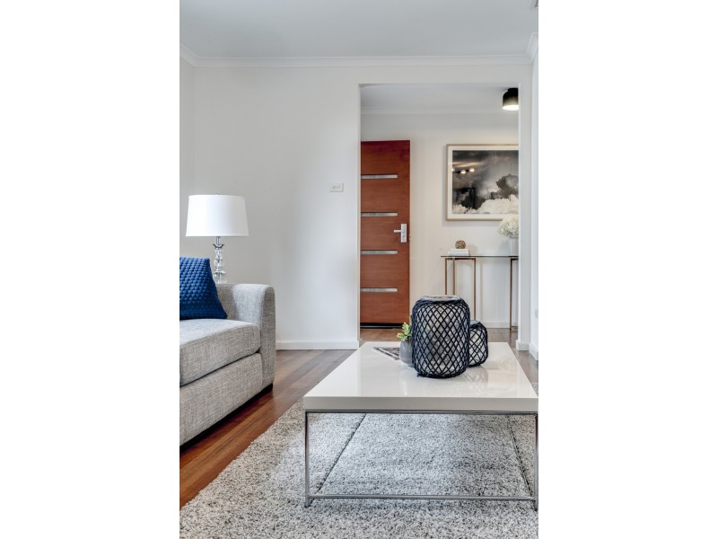 18 Mackellar Crescent, Cook ACT 2614