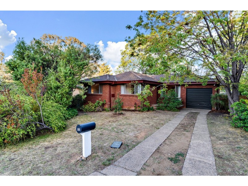 88 Mackellar Crescent, Cook ACT 2614