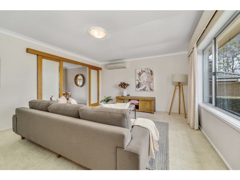 8 Dwyer Street, Cook ACT 2614