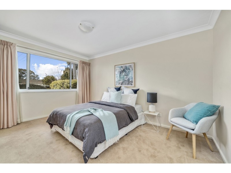 8 Dwyer Street, Cook ACT 2614