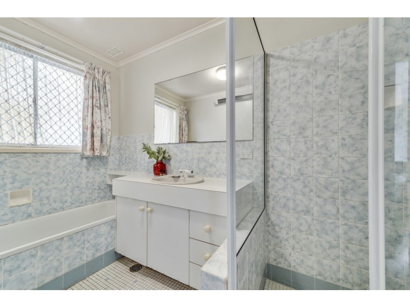 8 Dwyer Street, Cook ACT 2614