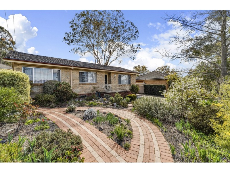 8 Dwyer Street, Cook ACT 2614