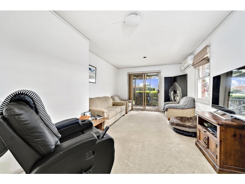 4 Welsh Place, Chifley ACT 2606