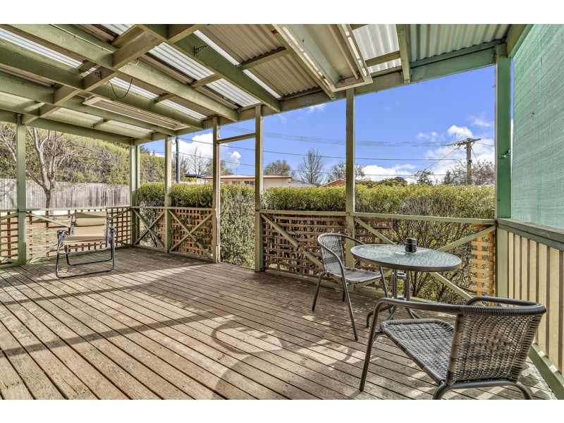 4 Welsh Place, Chifley ACT 2606