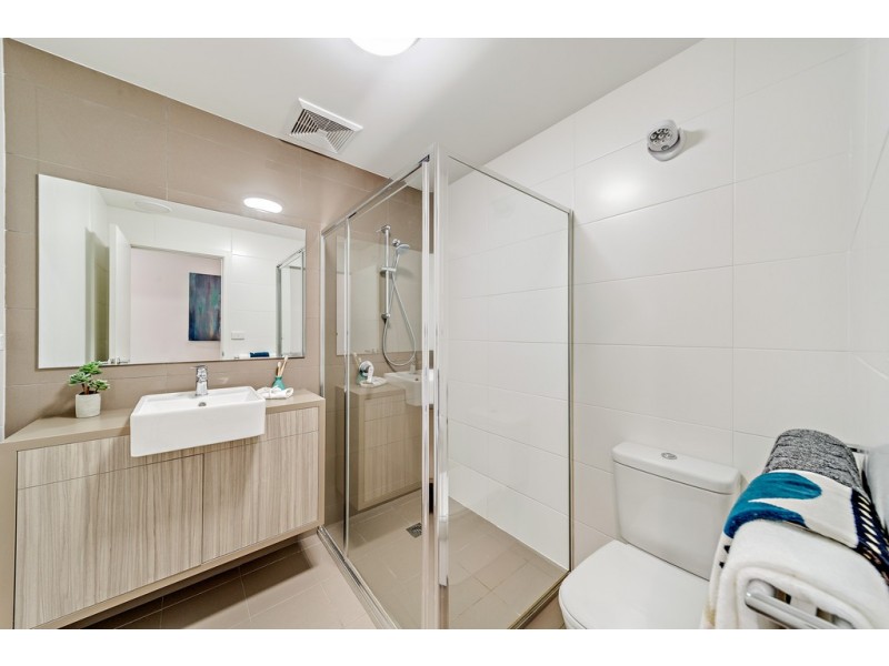 1/7 Lowanna Street, Braddon ACT 2612