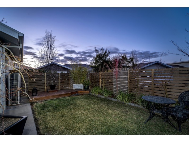 9/35 Laird Crescent, Forde ACT 2914
