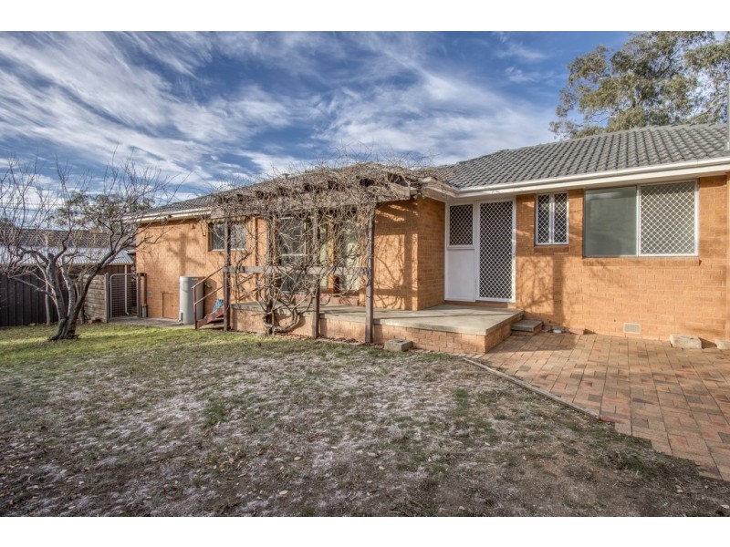 5 Williamson Street, Holder ACT 2611