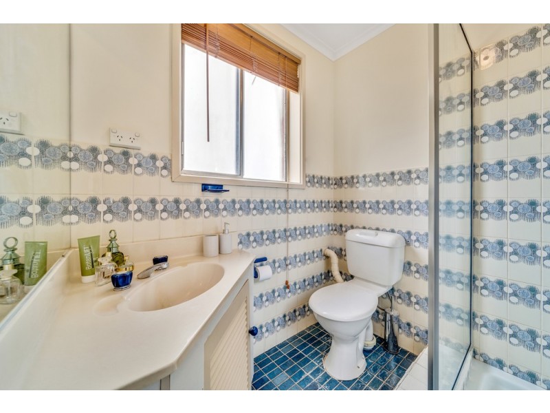 42 Belconnen Way, Page ACT 2614