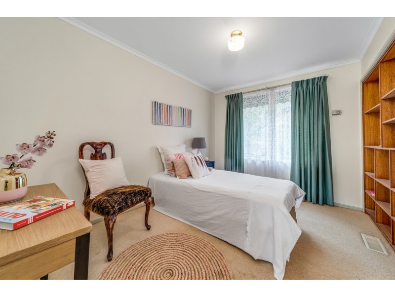 42 Belconnen Way, Page ACT 2614