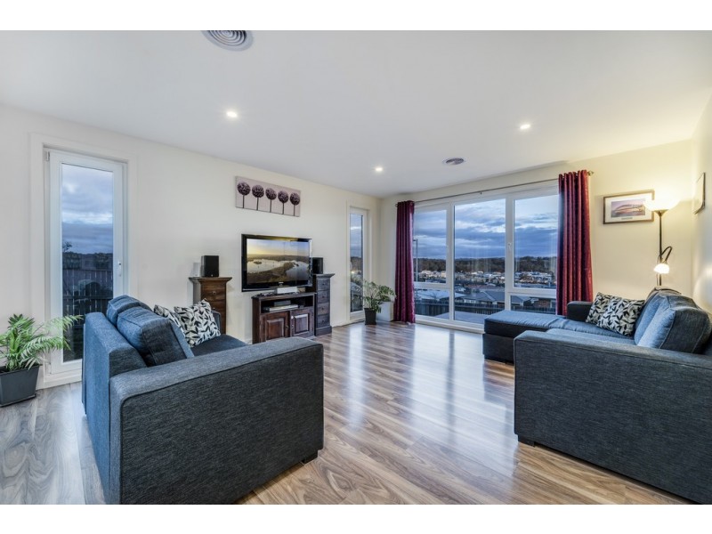 7 Bilin Bilin Street, Bonner ACT 2914