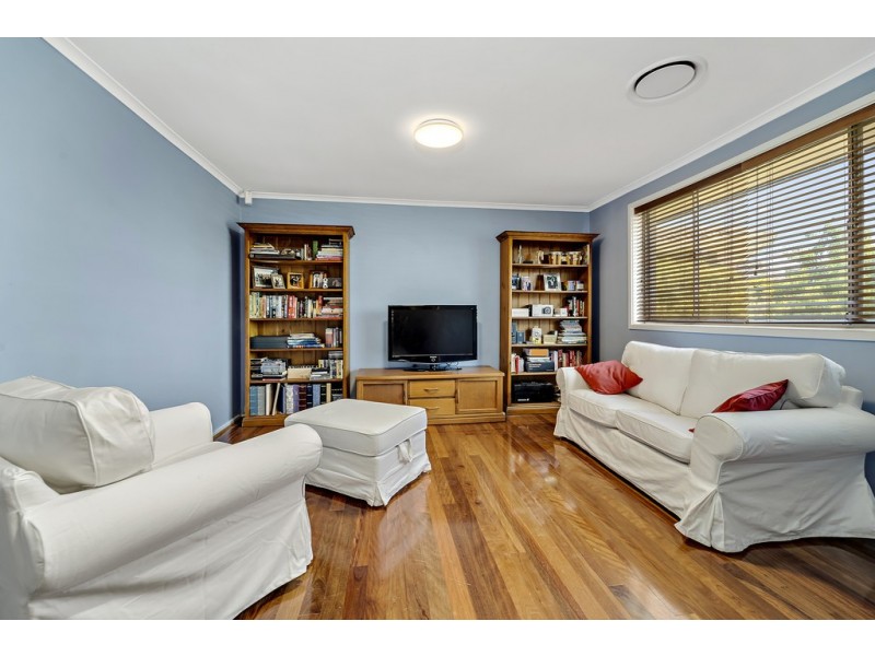 16 Brereton Street, Garran ACT 2605