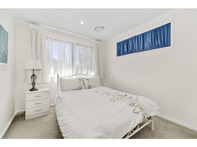 16 Brereton Street, Garran ACT 2605