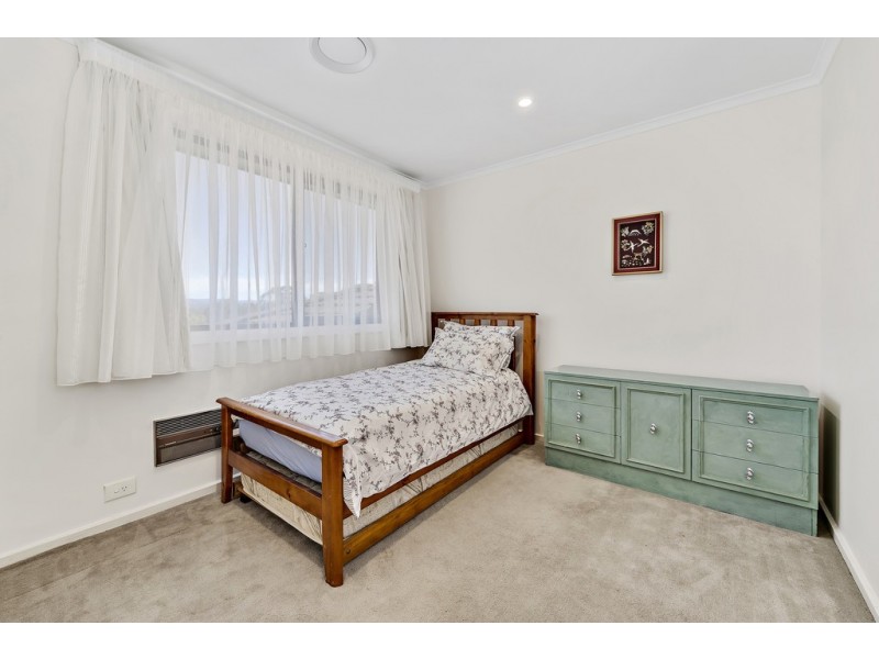 16 Brereton Street, Garran ACT 2605