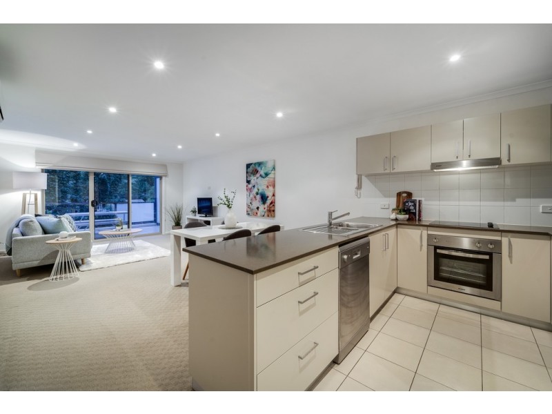 12/15 Oliver Street, Lyneham ACT 2602