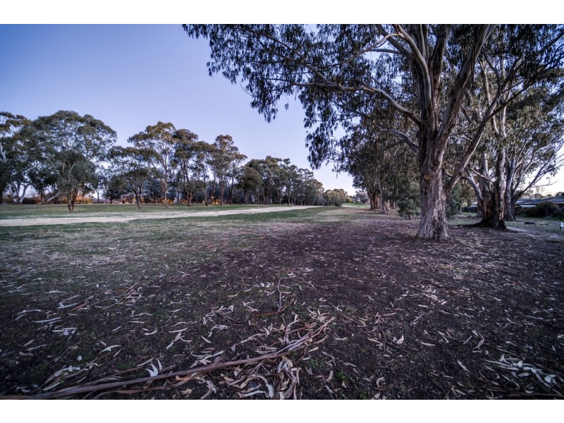 2/89 Britten-Jones Drive, Holt ACT 2615