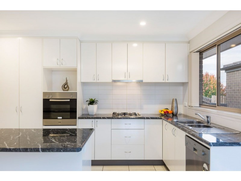 5 Eumarrah Street, Bonner ACT 2914