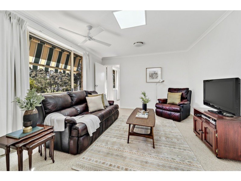 11 Moss Street, Cook ACT 2614