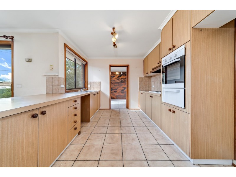 8 Monson Place, Mckellar ACT 2617