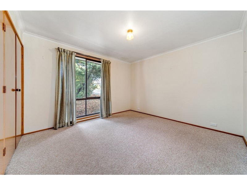 8 Monson Place, Mckellar ACT 2617