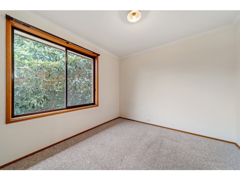 8 Monson Place, Mckellar ACT 2617