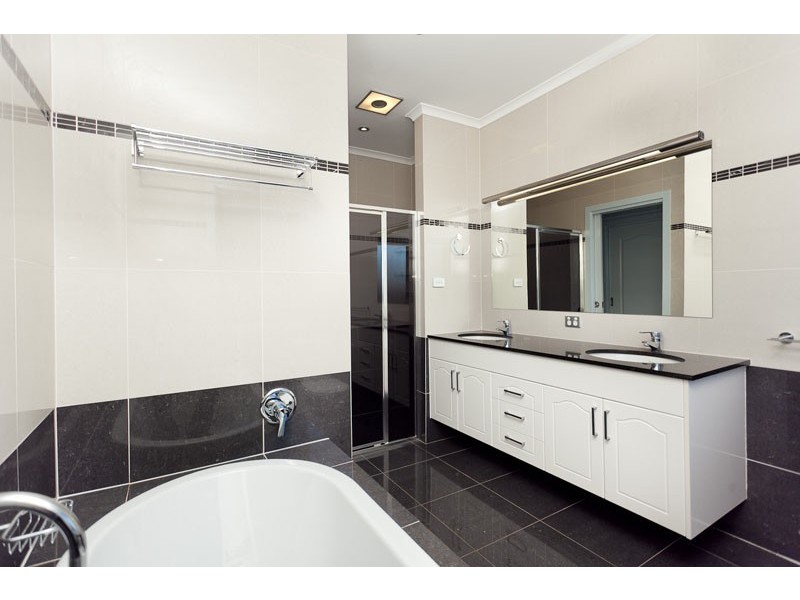 7 Flagstone Street, Harrison ACT 2914