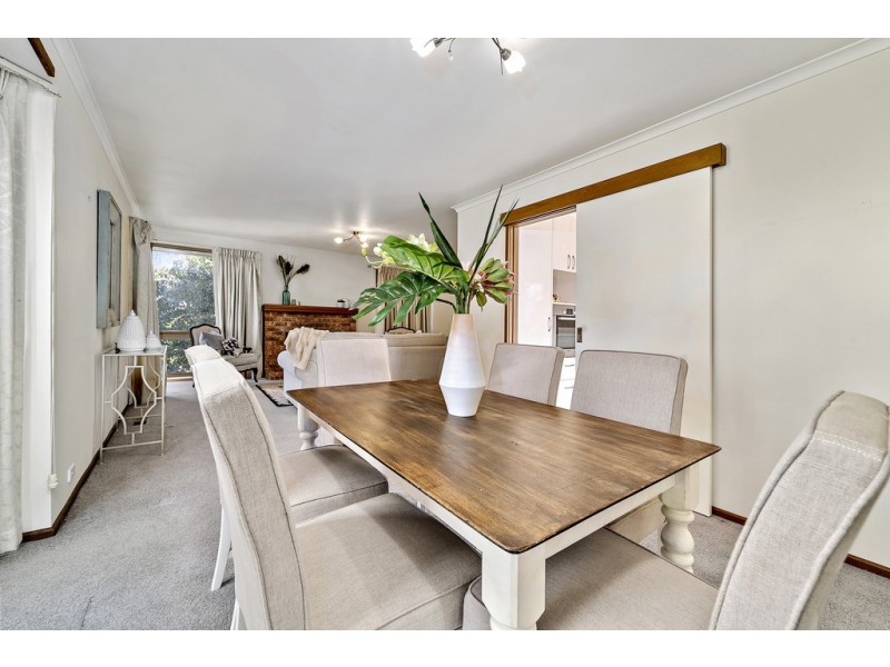 4 Pinkstone Place, Mckellar ACT 2617