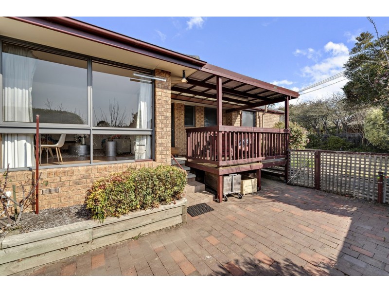 4 Pinkstone Place, Mckellar ACT 2617