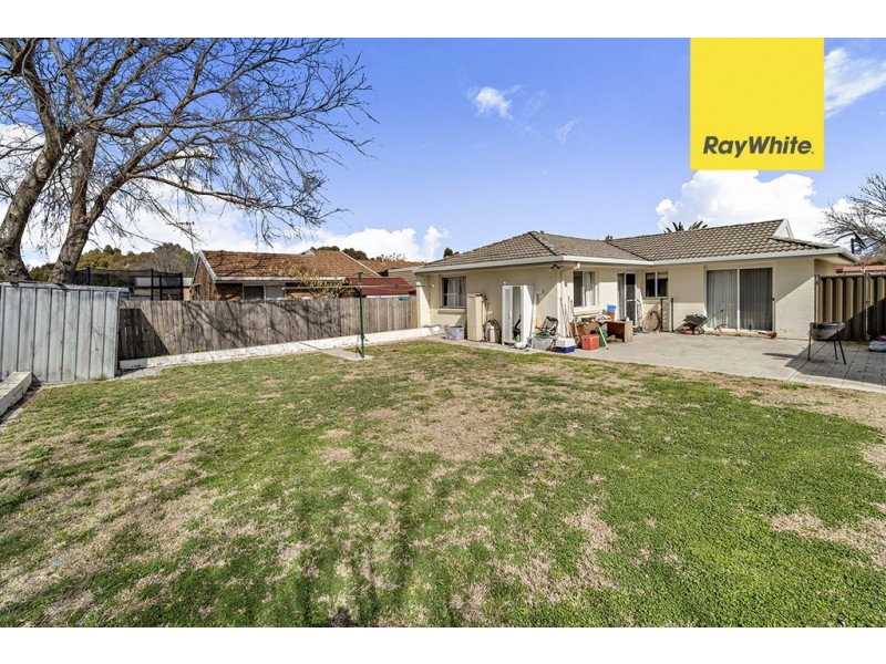8 Alarmon Crescent, Dunlop ACT 2615