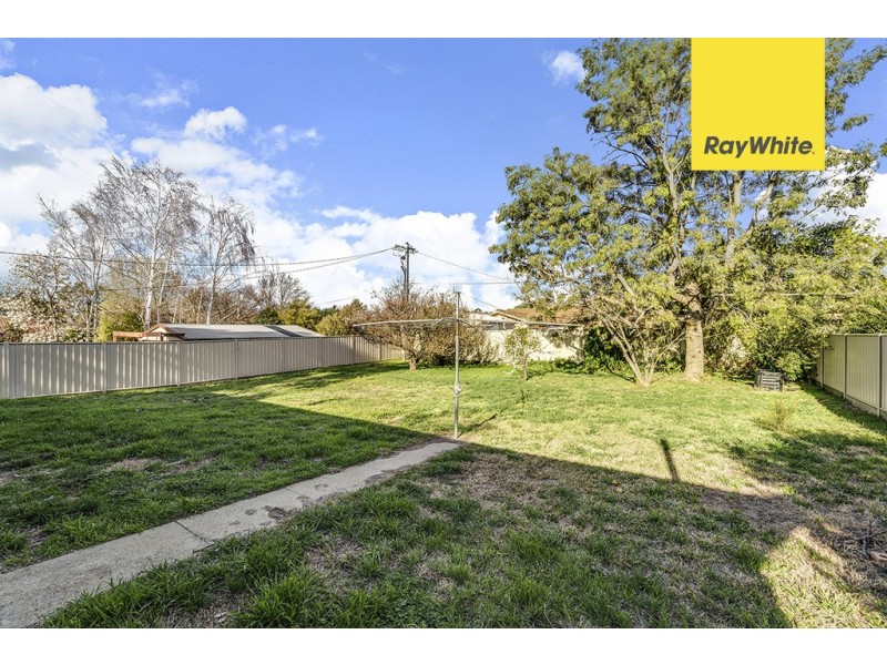 111 Ratcliffe Crescent, Florey ACT 2615