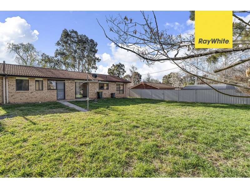 111 Ratcliffe Crescent, Florey ACT 2615