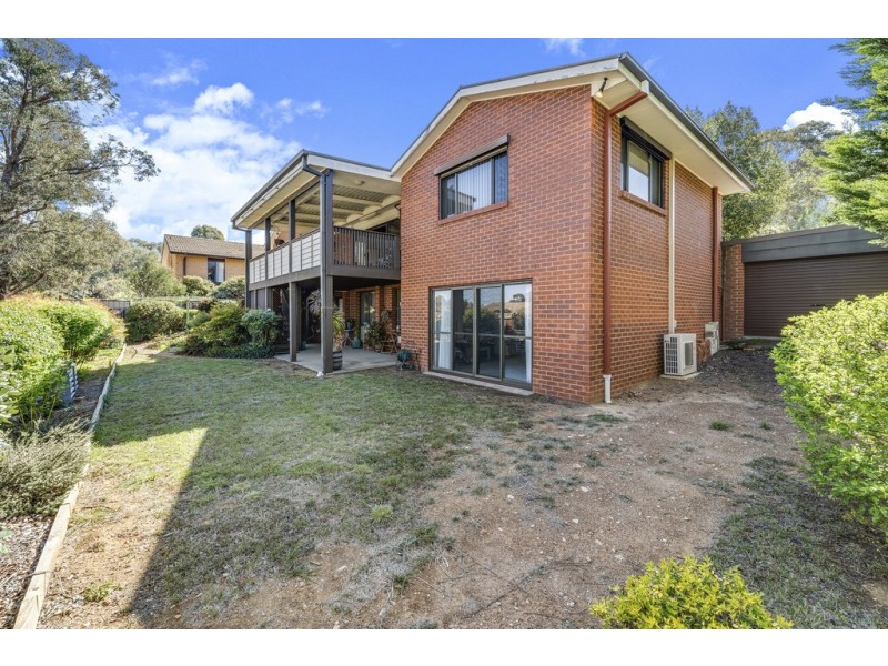 8 North Place, Charnwood ACT 2615